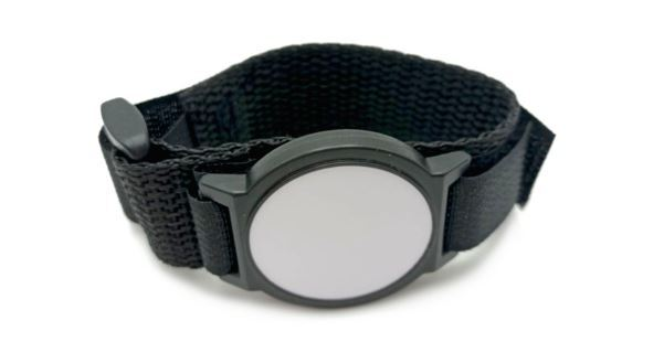 Säädettävä velcro ranneke NTAG213 | Musta